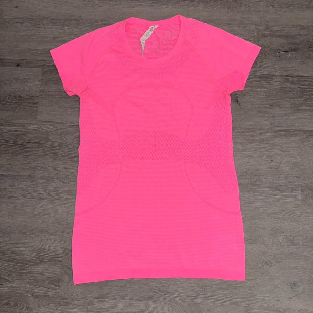 Zing Pink Light Swiftly Tech Tee - image 1